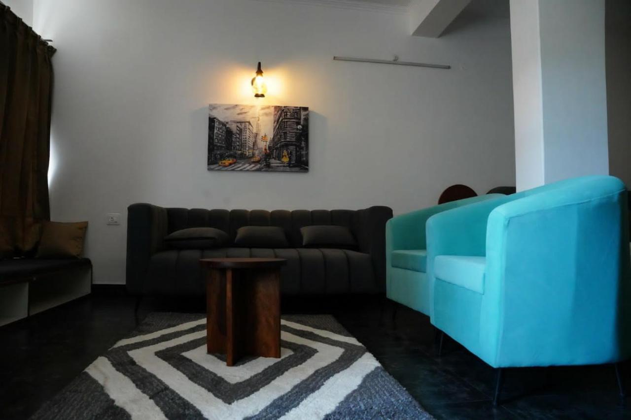 The Periwinkle Homestay Bhimtal Luaran gambar