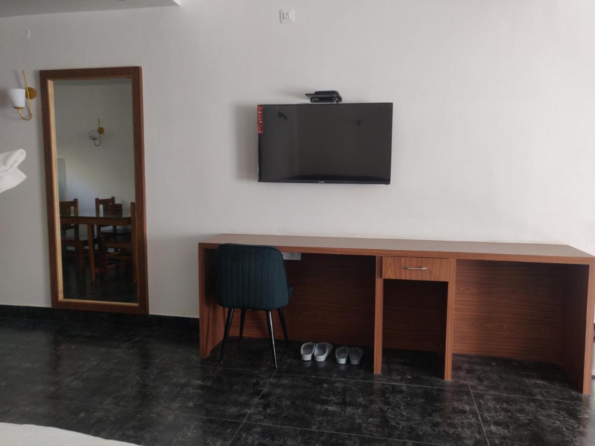 The Periwinkle Homestay Bhimtal Luaran gambar