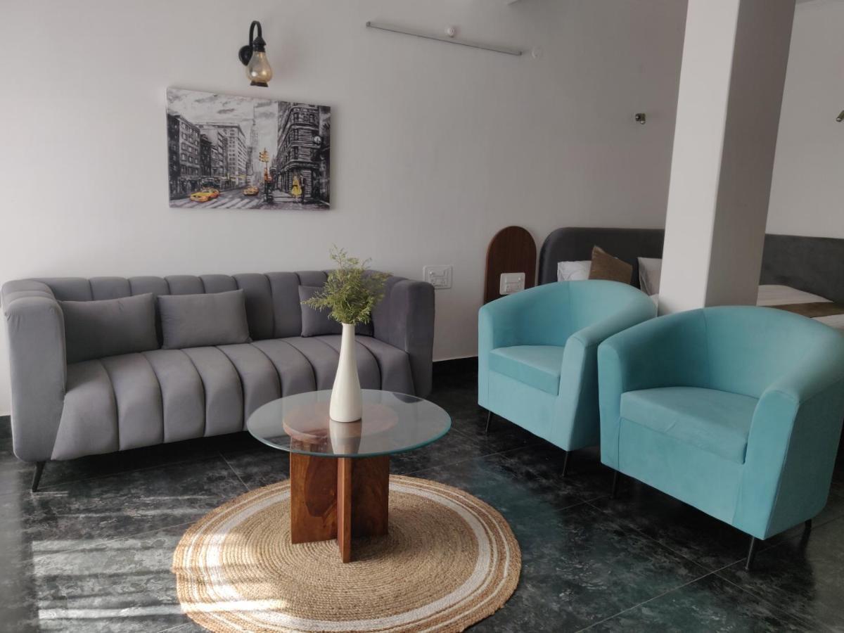 The Periwinkle Homestay Bhimtal Luaran gambar