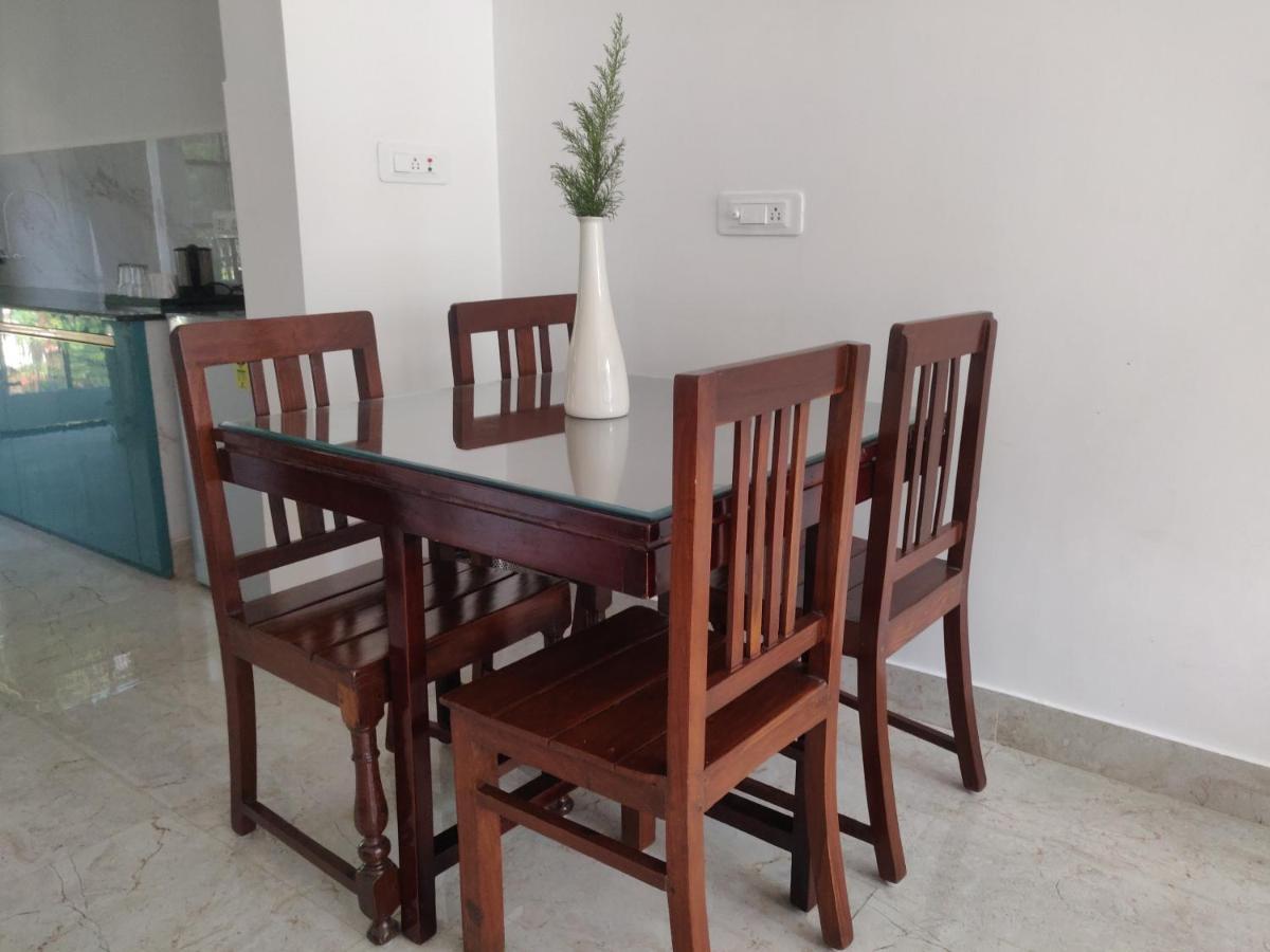 The Periwinkle Homestay Bhimtal Luaran gambar