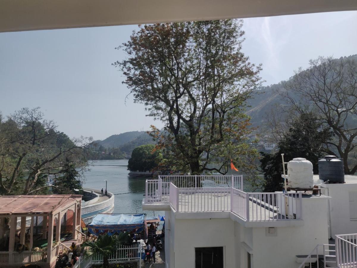The Periwinkle Homestay Bhimtal Luaran gambar