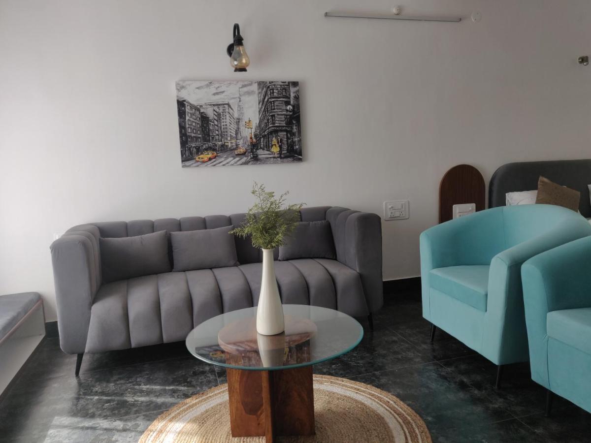 The Periwinkle Homestay Bhimtal Luaran gambar