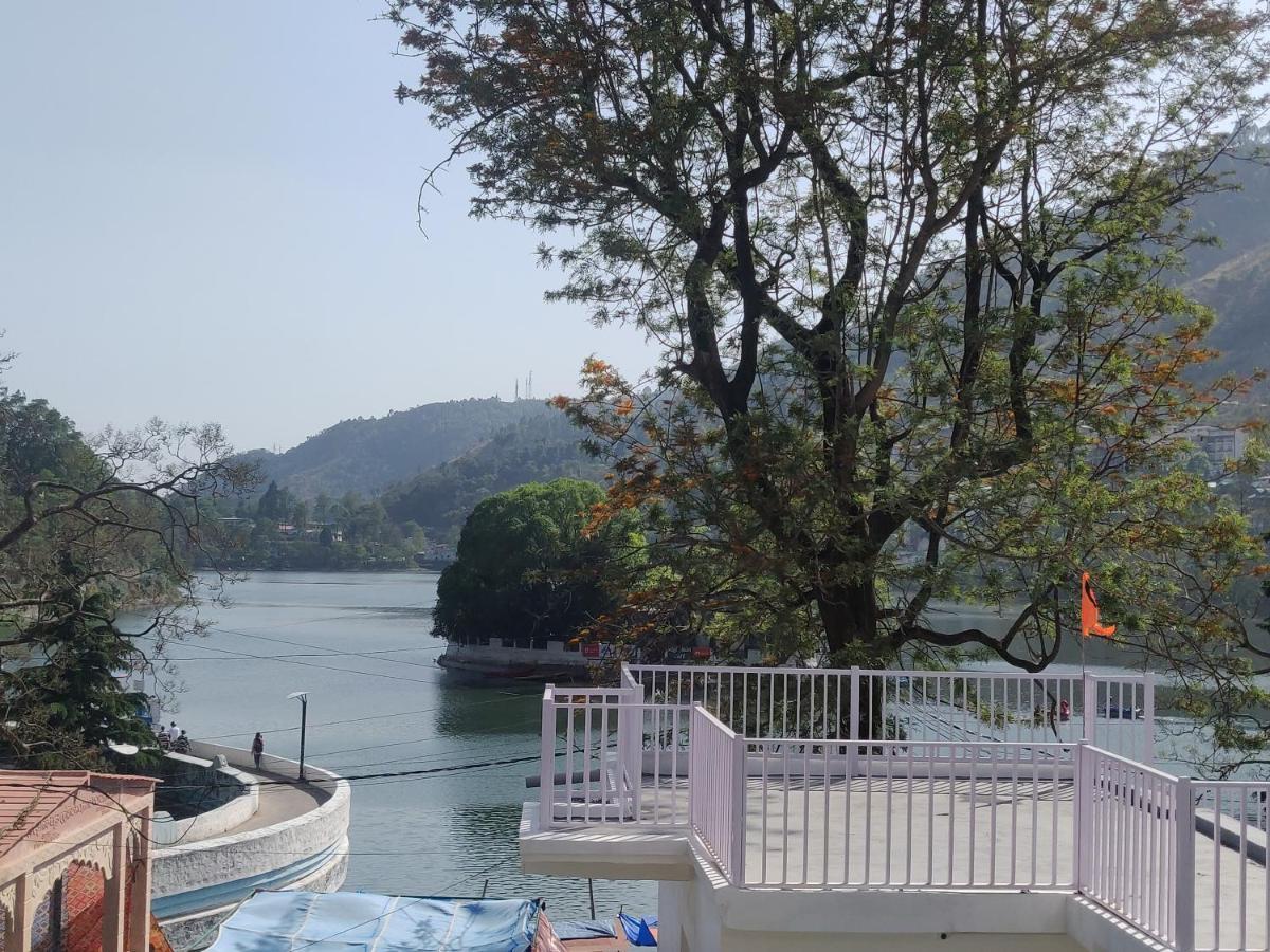 The Periwinkle Homestay Bhimtal Luaran gambar