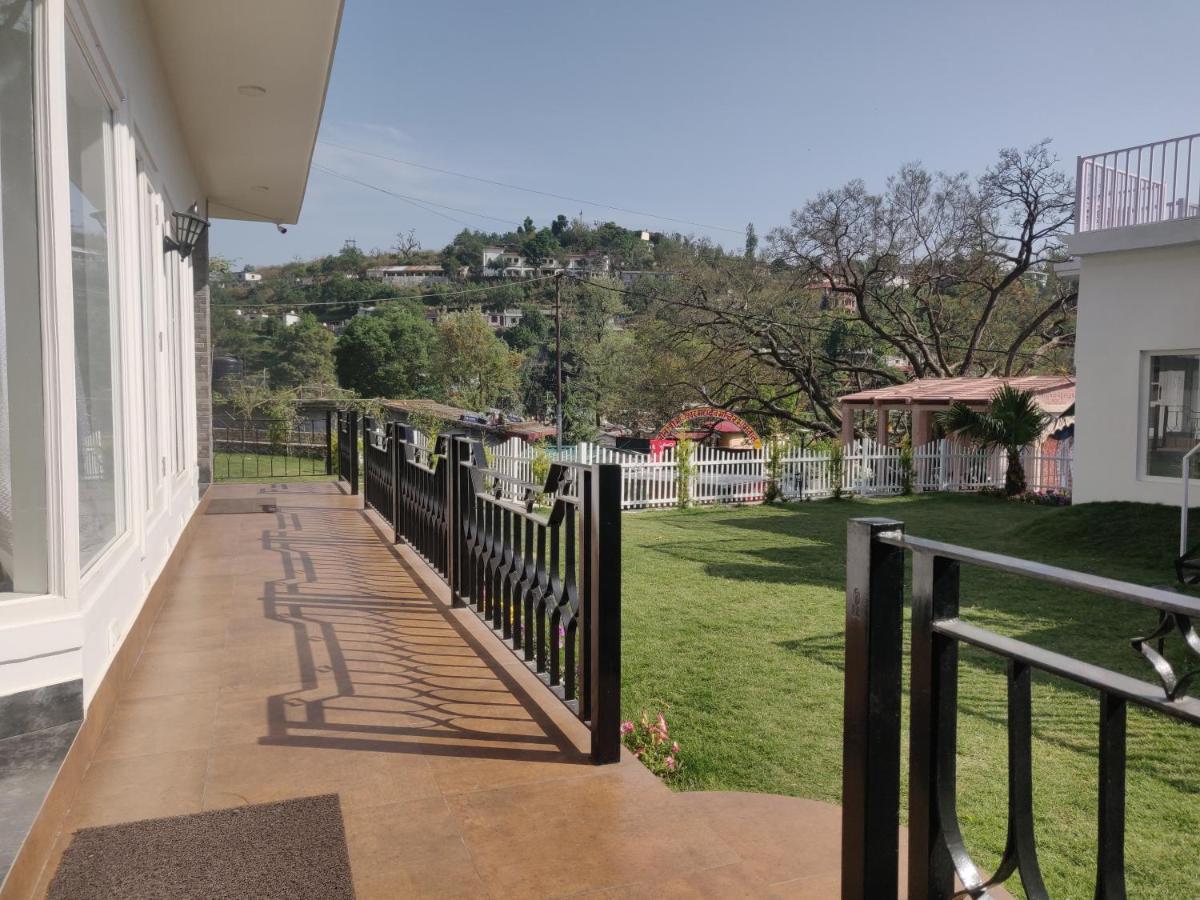 The Periwinkle Homestay Bhimtal Luaran gambar