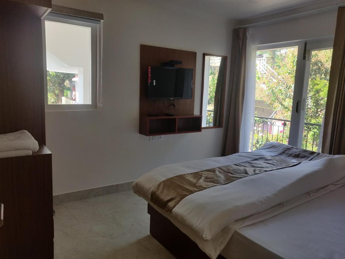 The Periwinkle Homestay Bhimtal Luaran gambar