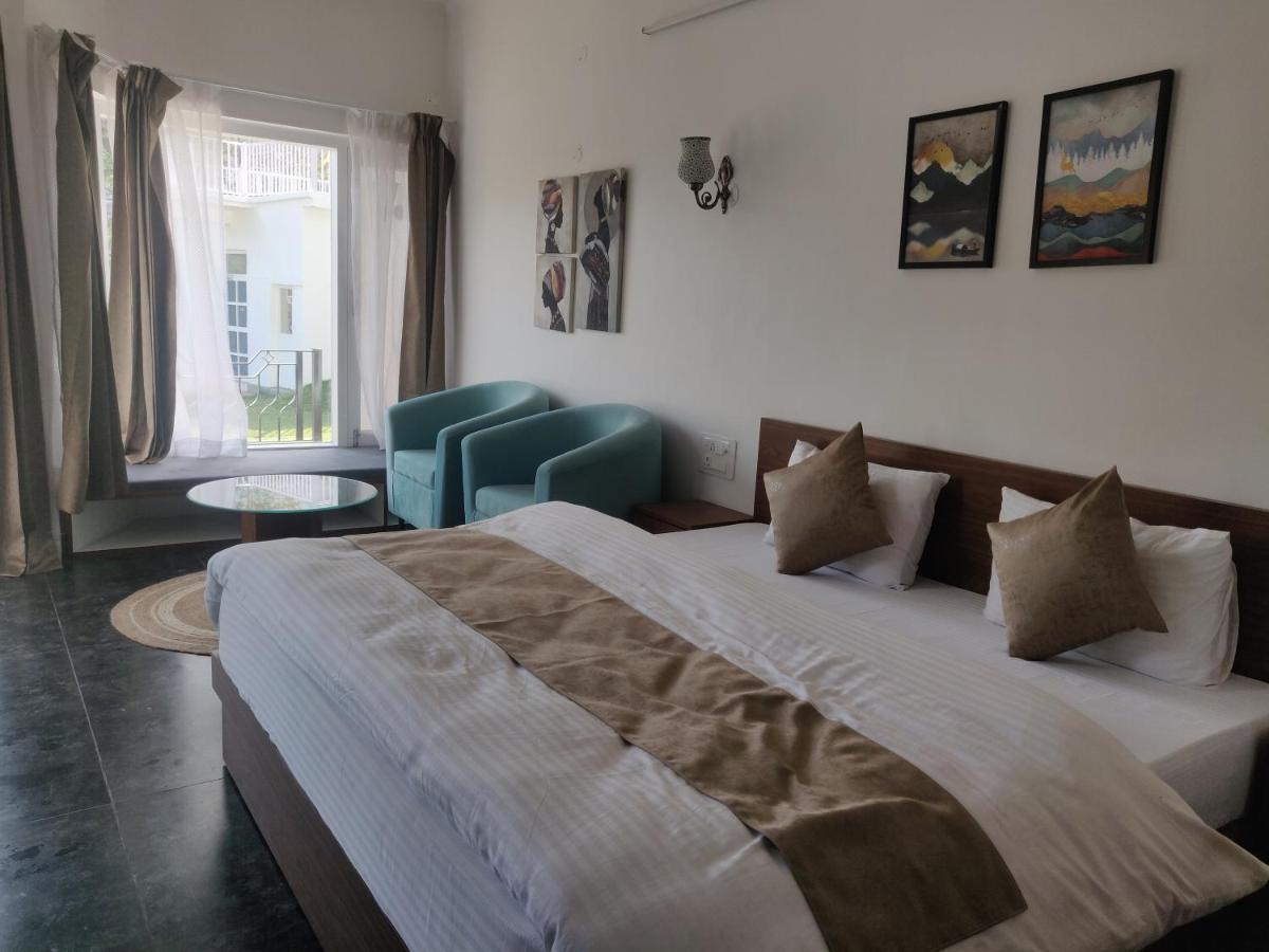The Periwinkle Homestay Bhimtal Luaran gambar